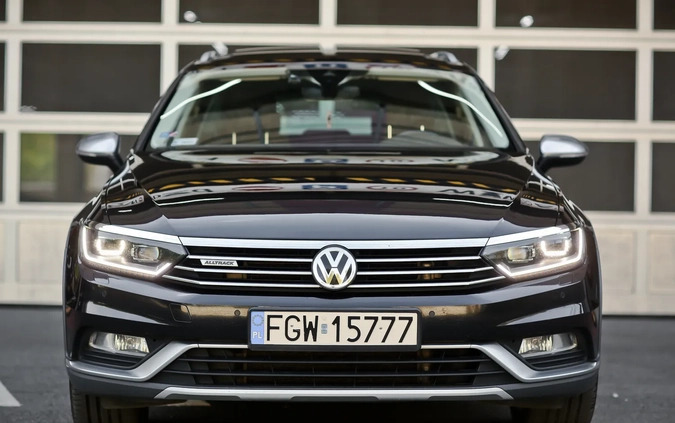 Volkswagen Passat cena 79900 przebieg: 221700, rok produkcji 2016 z Kłodawa małe 781